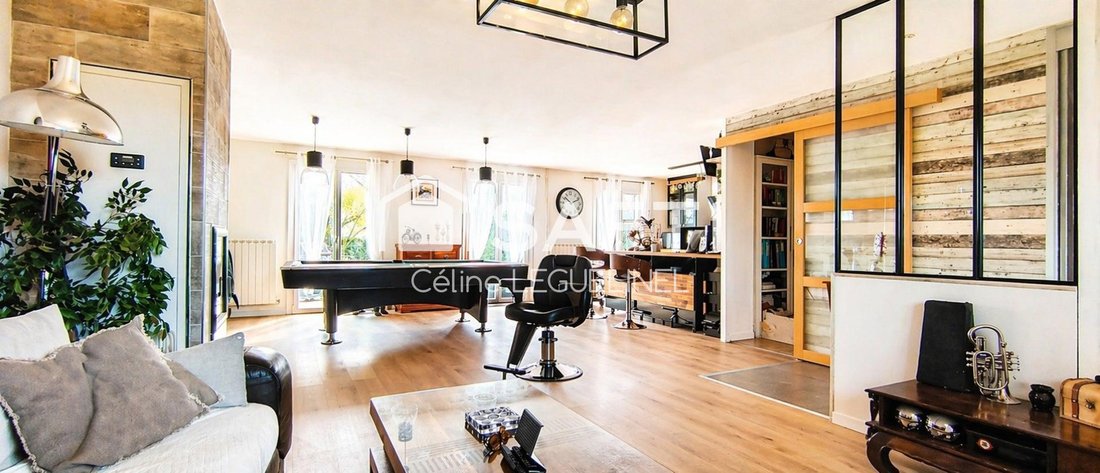 House in Saint-Germain-de-la-Grange, Ile-de-France, France 1 - 17763747