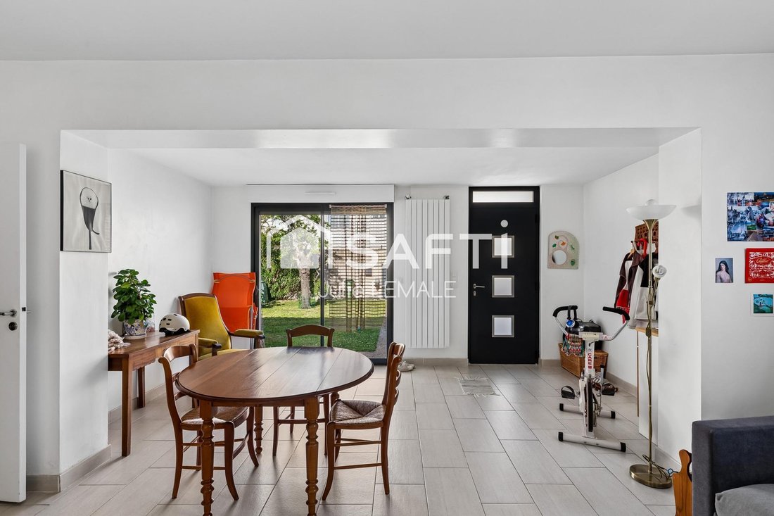 House in Talence, Nouvelle-Aquitaine, France 1 - 17763773