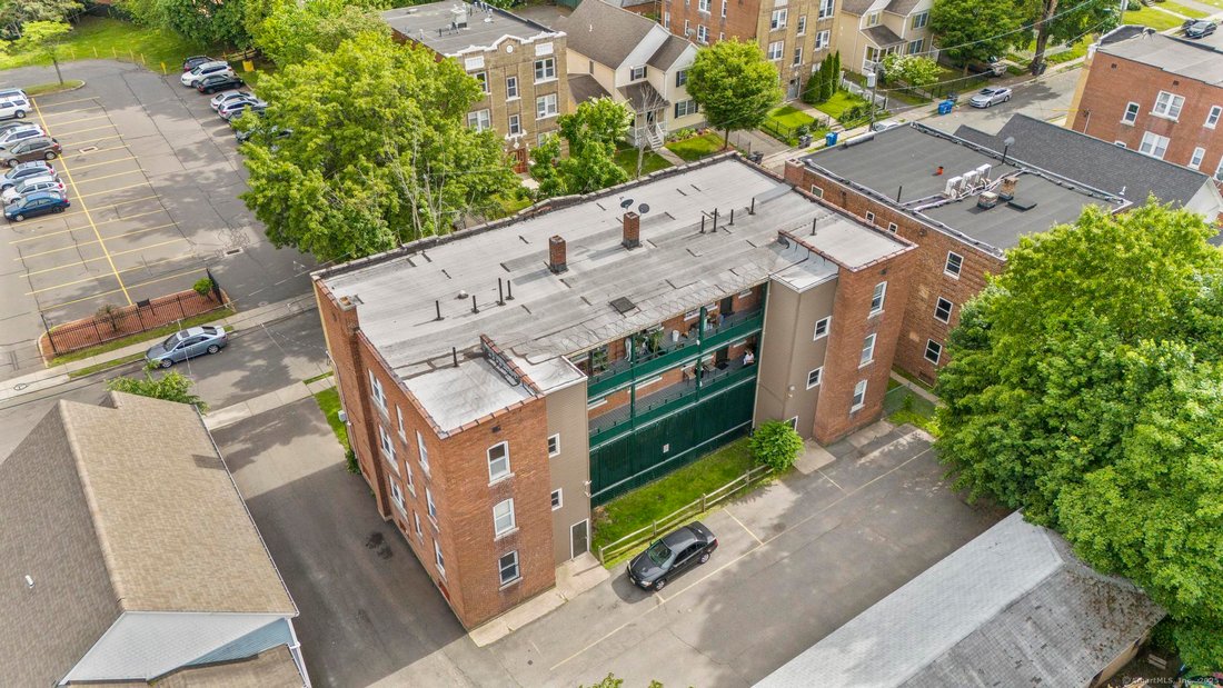 Hartford, Connecticut, United States 5 - 17767491