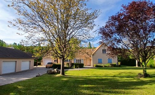 House in Sermaise, Ile-de-France, France 1
