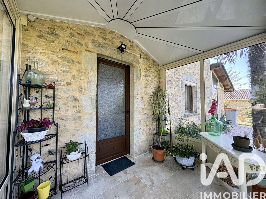 House in Saint-Méard-de-Gurçon, Nouvelle-Aquitaine, France 3 - 17764924
