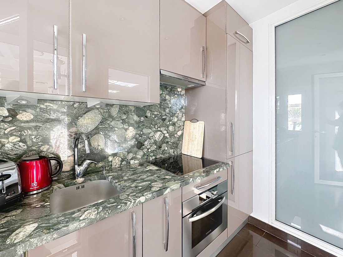 Apartment in Cannes, Provence-Alpes-Côte d'Azur, France 4 - 17494232