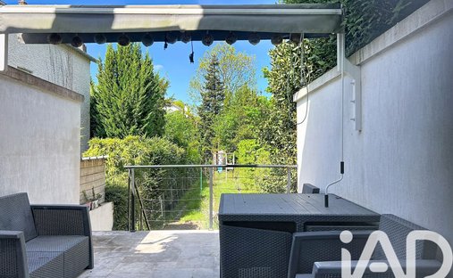 House in Chatou, Ile-de-France, France 1