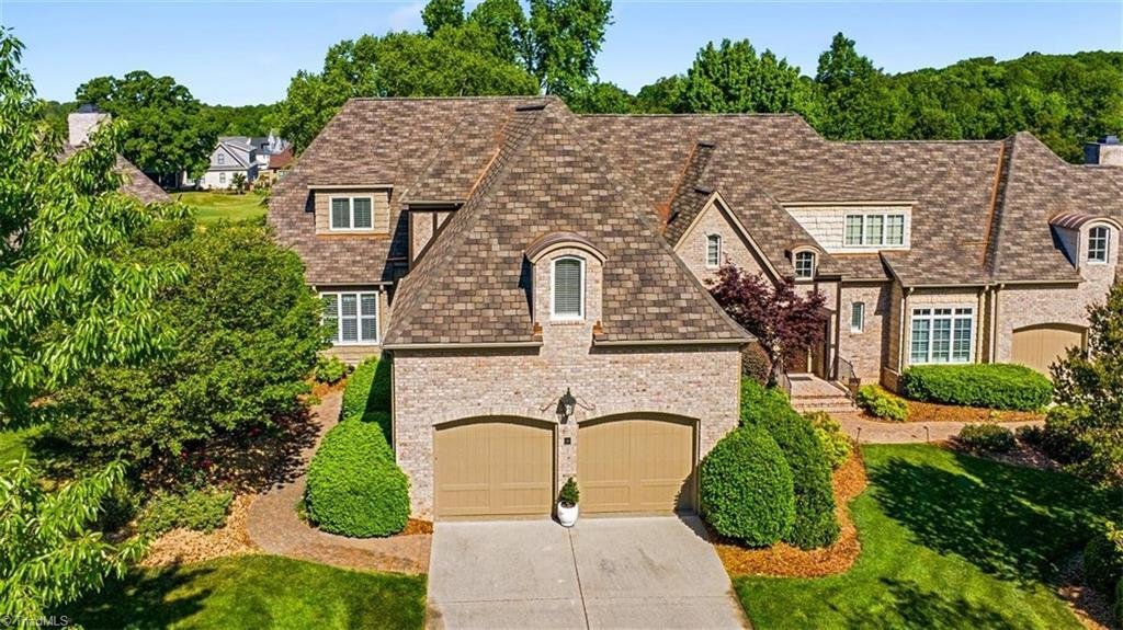 Townhouse in Greensboro, North Carolina, United States 3 - 17765499