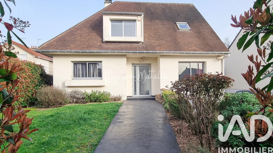 House in Saint-Brice-sous-Foret, Ile-de-France, France 2 - 17366346