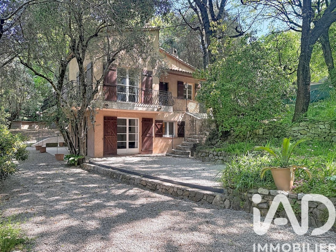 House in Grasse, Provence-Alpes-Côte d'Azur, France 3 - 17765038