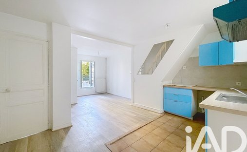 House in Beau Site-Pommerets-Binelles, Sevres, France 1