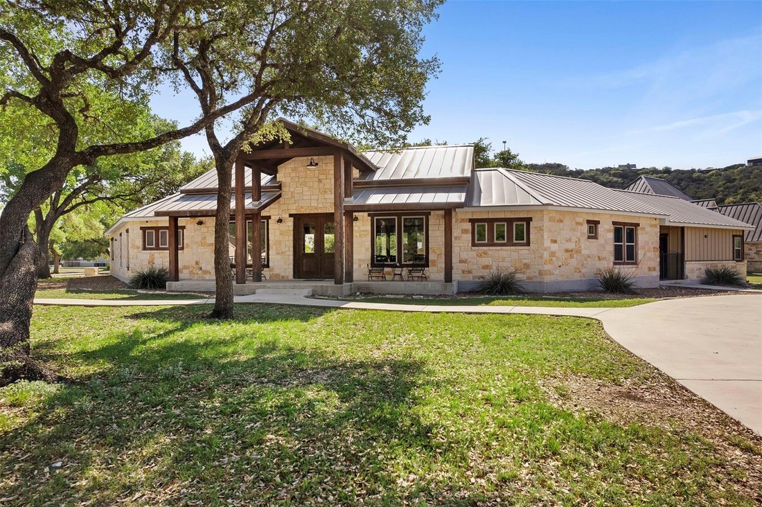 House in Concan, Texas, United States 4 - 17768382