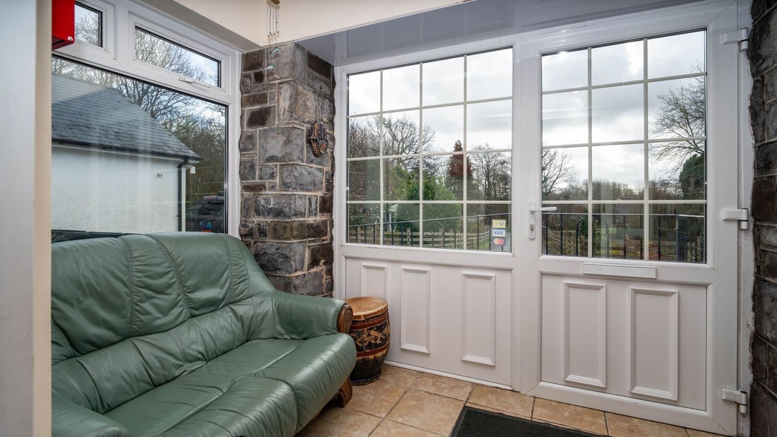 House in Cribyn, Wales 5 - 17764327