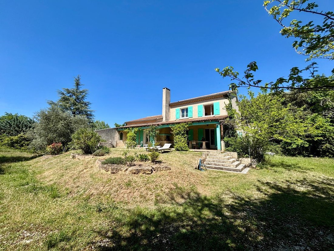 Villa in Visan, Provence-Alpes-Côte d'Azur, France 1 - 17764762