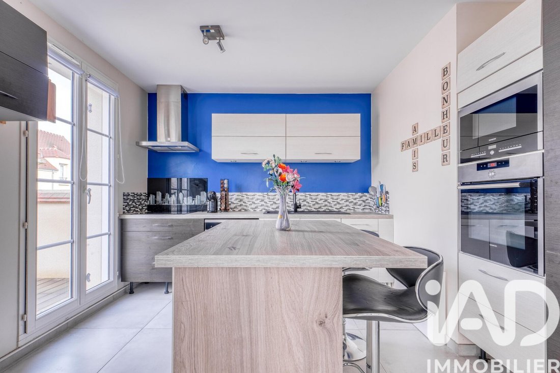 House in Magny-le-Hongre, Ile-de-France, France 4 - 17764833