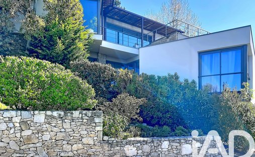 House in Forcalquier, Provence-Alpes-Côte d'Azur, France 1