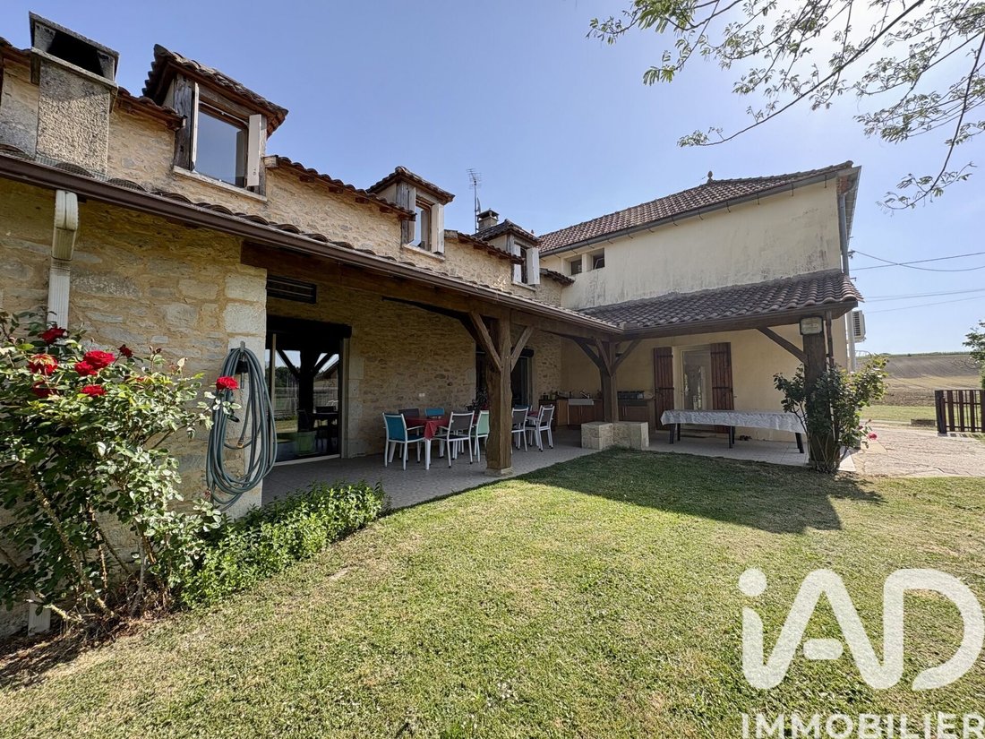 House in Saint-Méard-de-Gurçon, Nouvelle-Aquitaine, France 2 - 17764924