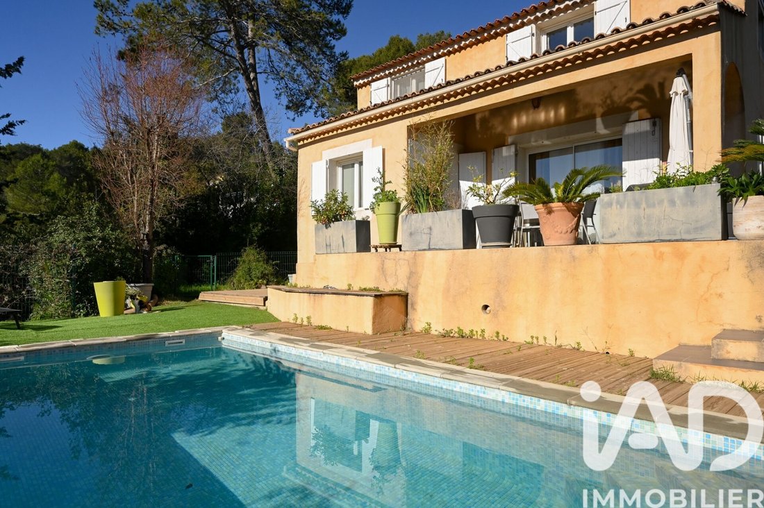 House in Peypin, Provence-Alpes-Côte d'Azur, France 1 - 17764874
