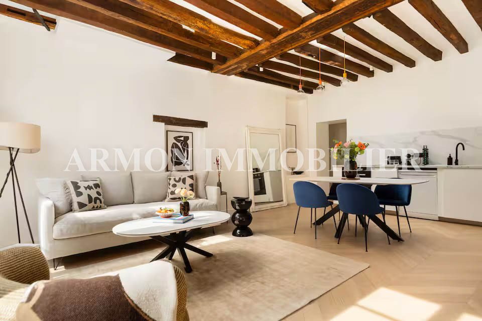 Apartment in Saint Gervais, Paris 4e Arrondissement, Paris 2 - 16918786
