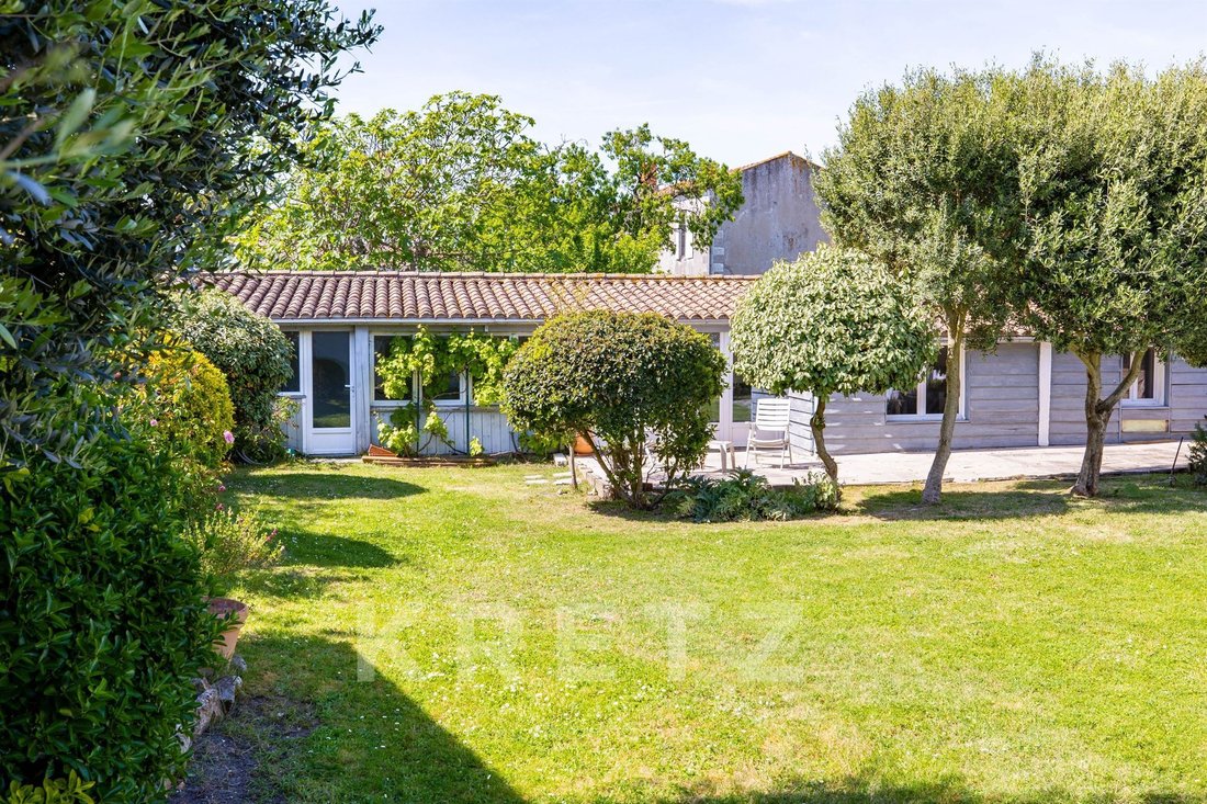 House in Ars-en-Ré, Nouvelle-Aquitaine, France 3 - 17765025