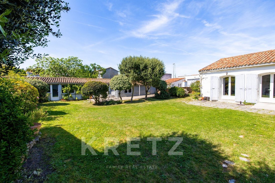 House in Ars-en-Ré, Nouvelle-Aquitaine, France 1 - 17765025