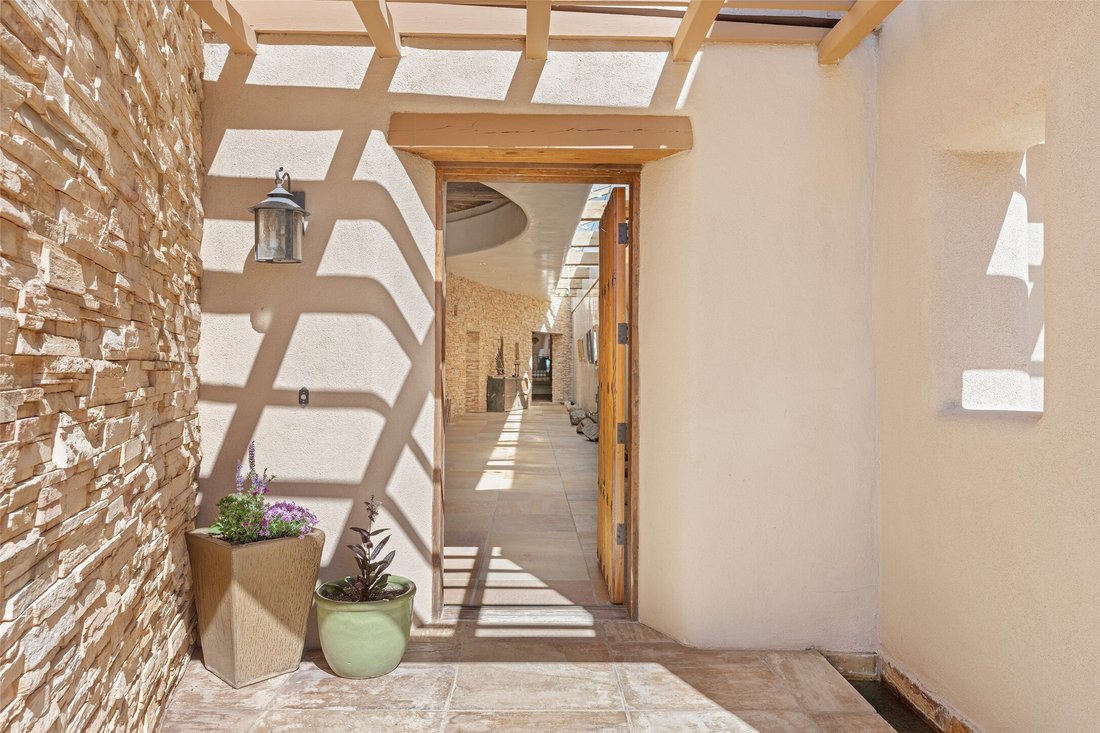 House in Santa Fe, New Mexico, United States 2 - 17767162