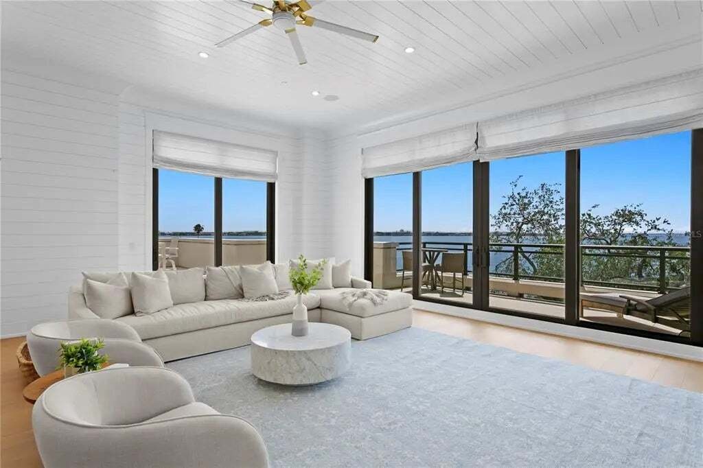 House in Tampa, Florida, United States 5 - 17766880