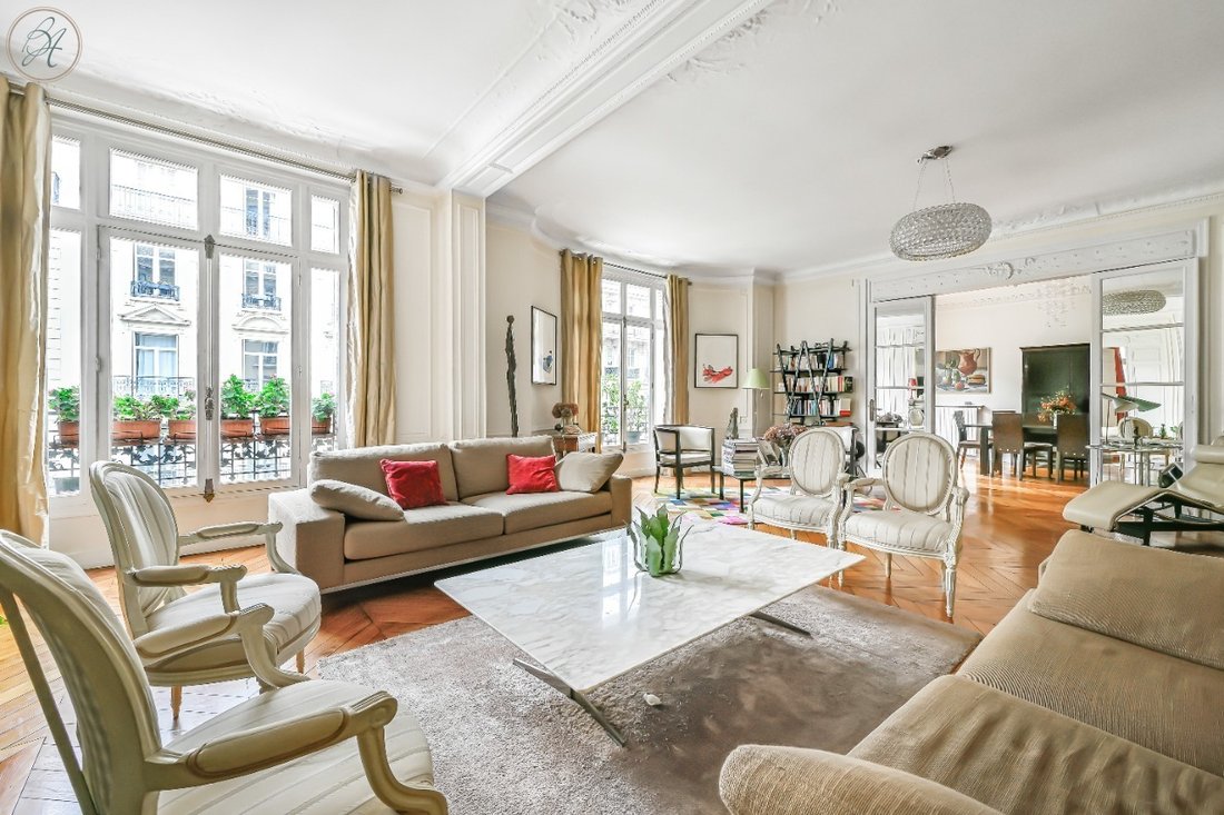 Apartment in Pereire-Malesherbes, Paris 17e Arrondissement, Paris 1 - 17768454