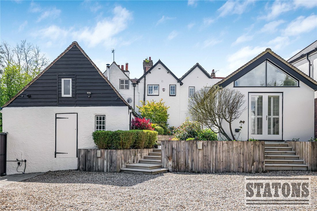 House in Bell Bar, Hatfield, England 1 - 17769021