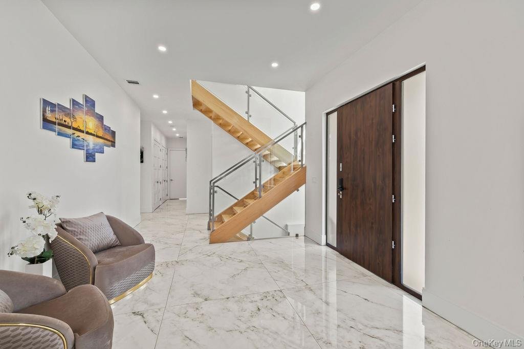House in Airmont, New York, United States 5 - 17768353