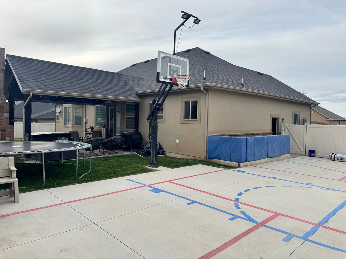 Maison à Woodland Hills, Utah, États-Unis 1 - 17767216