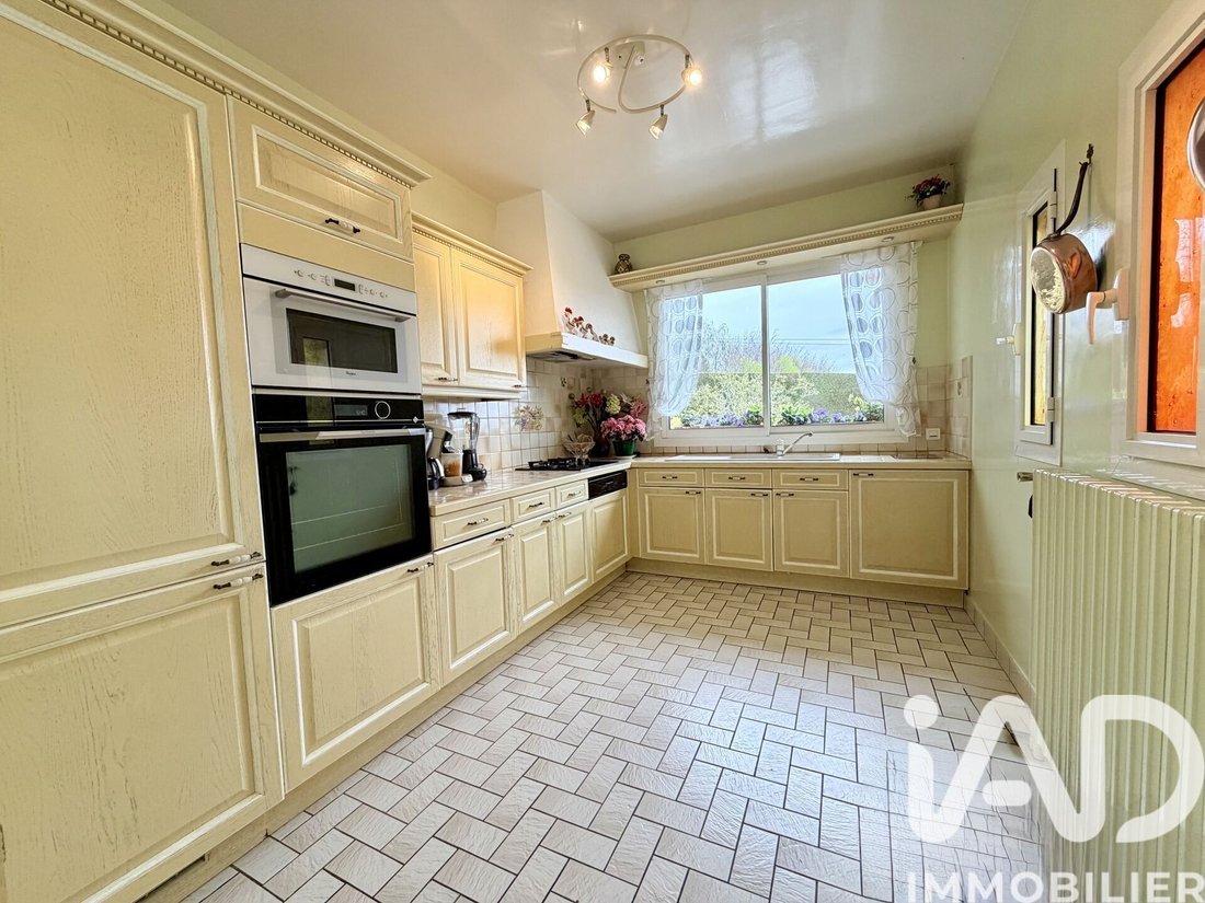 House in Les Trois-Pierres, Normandy, France 4 - 17658286