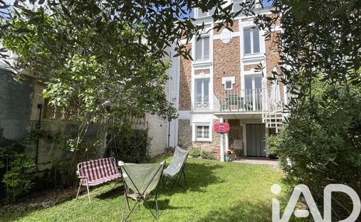 House in La Garenne, Rosny-sous-Bois, France 1