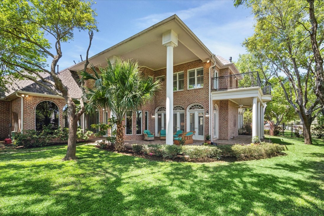 House in Sugar Land, Texas, United States 2 - 16316743