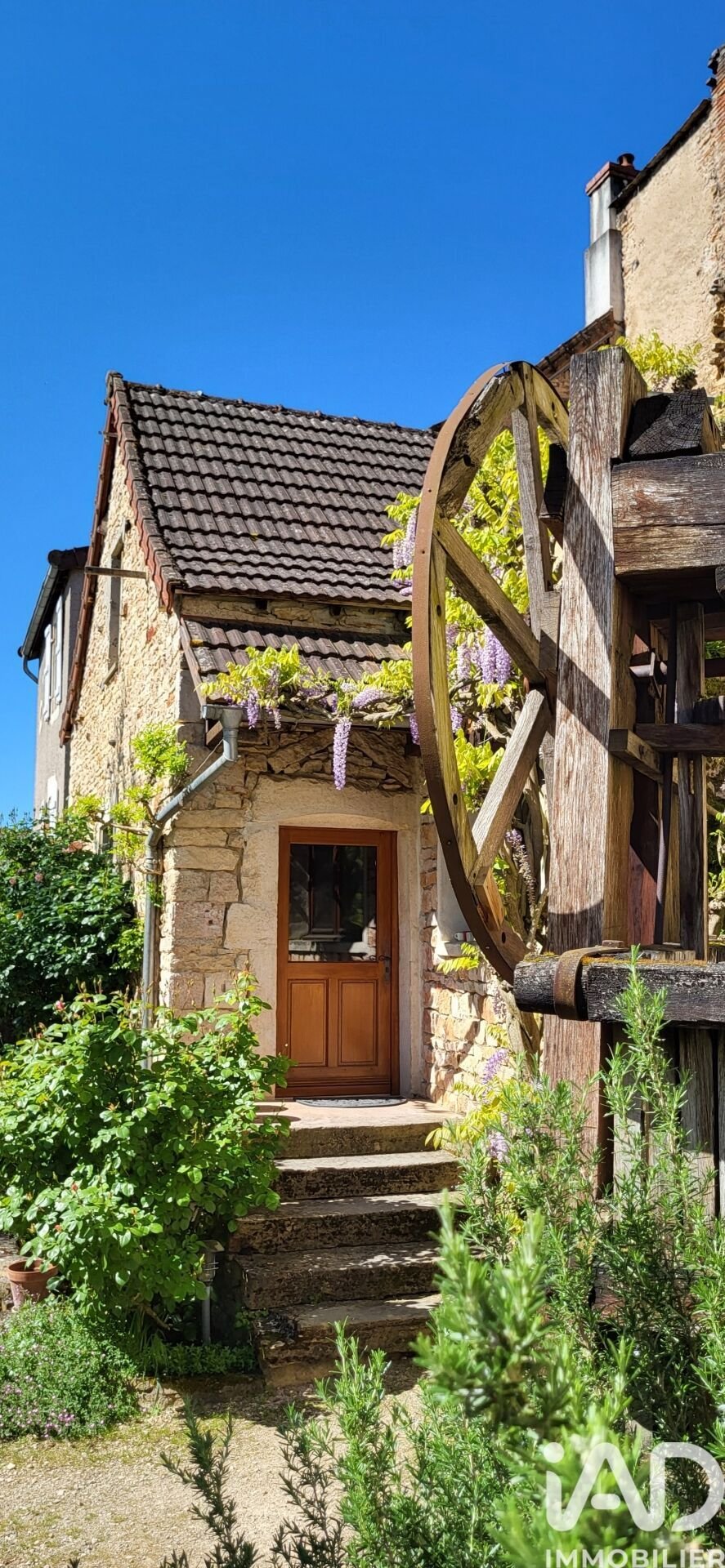 House in Saint-Martin-sous-Montaigu, Bourgogne – Franche-Comté, France 2 - 17382562