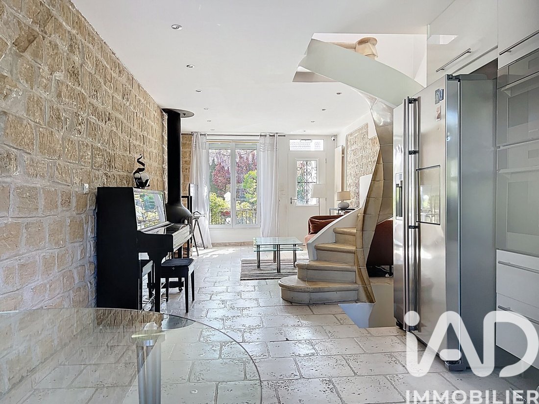 House in Chatou, Ile-de-France, France 3 - 17764815
