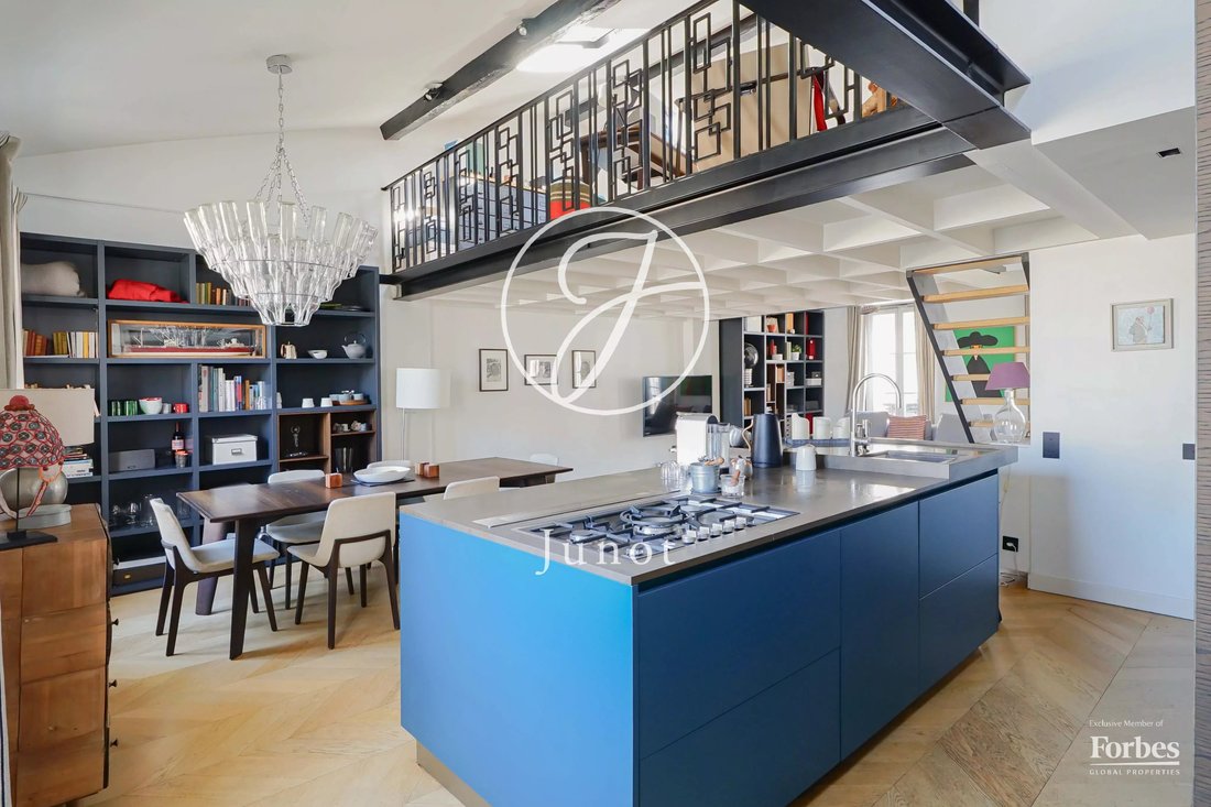 Apartment in Gros Caillou, Paris 7e Arrondissement, Paris 4 - 17712748