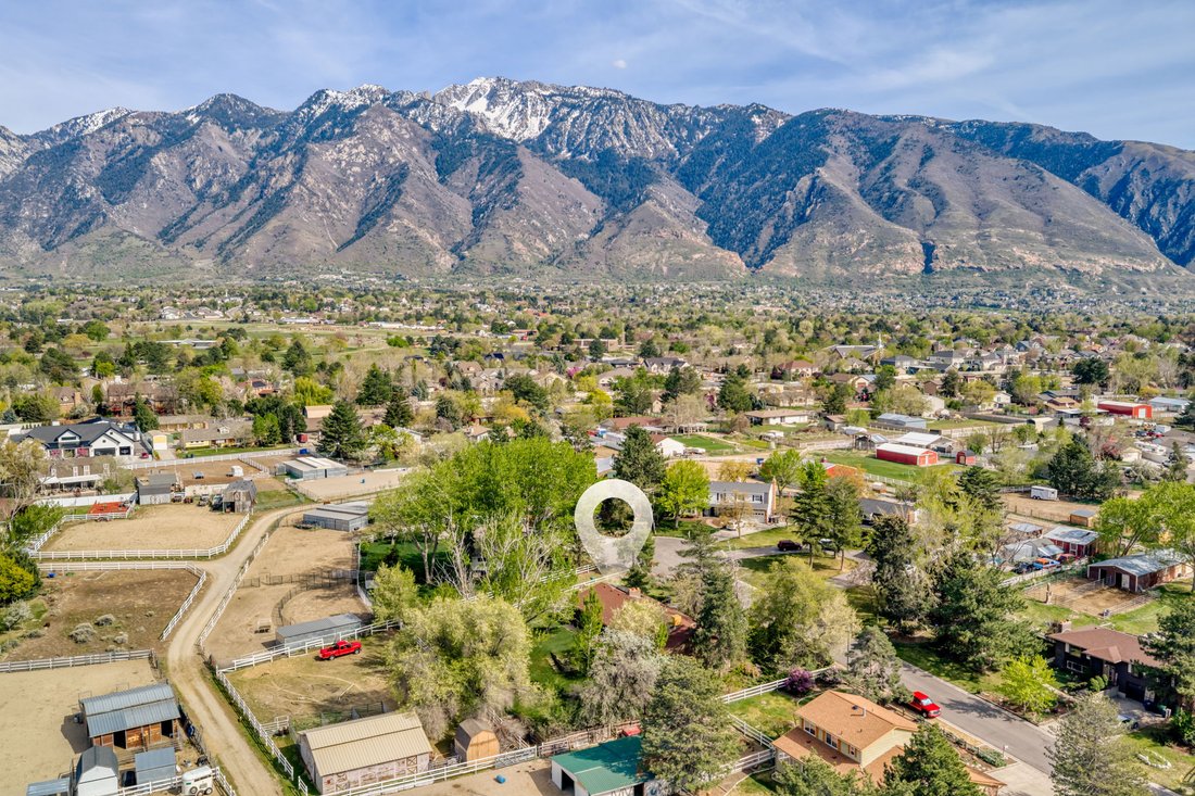 House in Sandy, Utah, United States 5 - 17671689