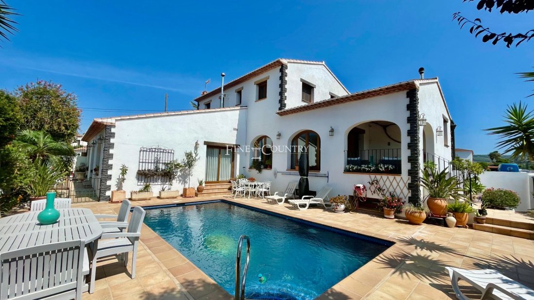 Villa in Alkali, Valencian Community, Spain 1 - 16973527