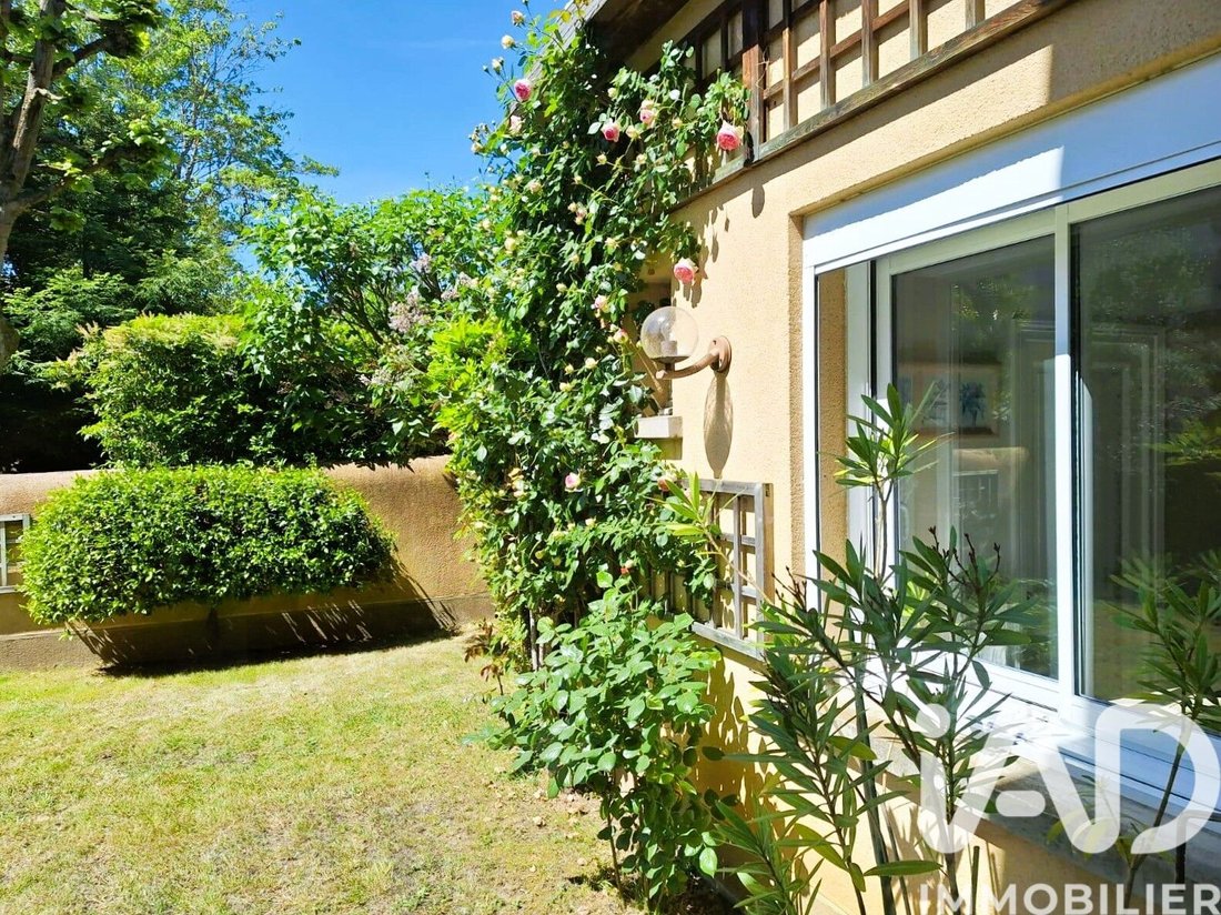 House in Bollé-Sainte Croix-Mutuelles, Le Mans, France 2 - 17658188