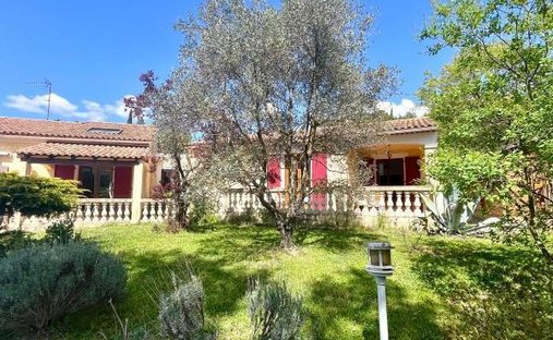 Haus in Pourrières, Provence-Alpes-Côte d'Azur, Frankreich 1