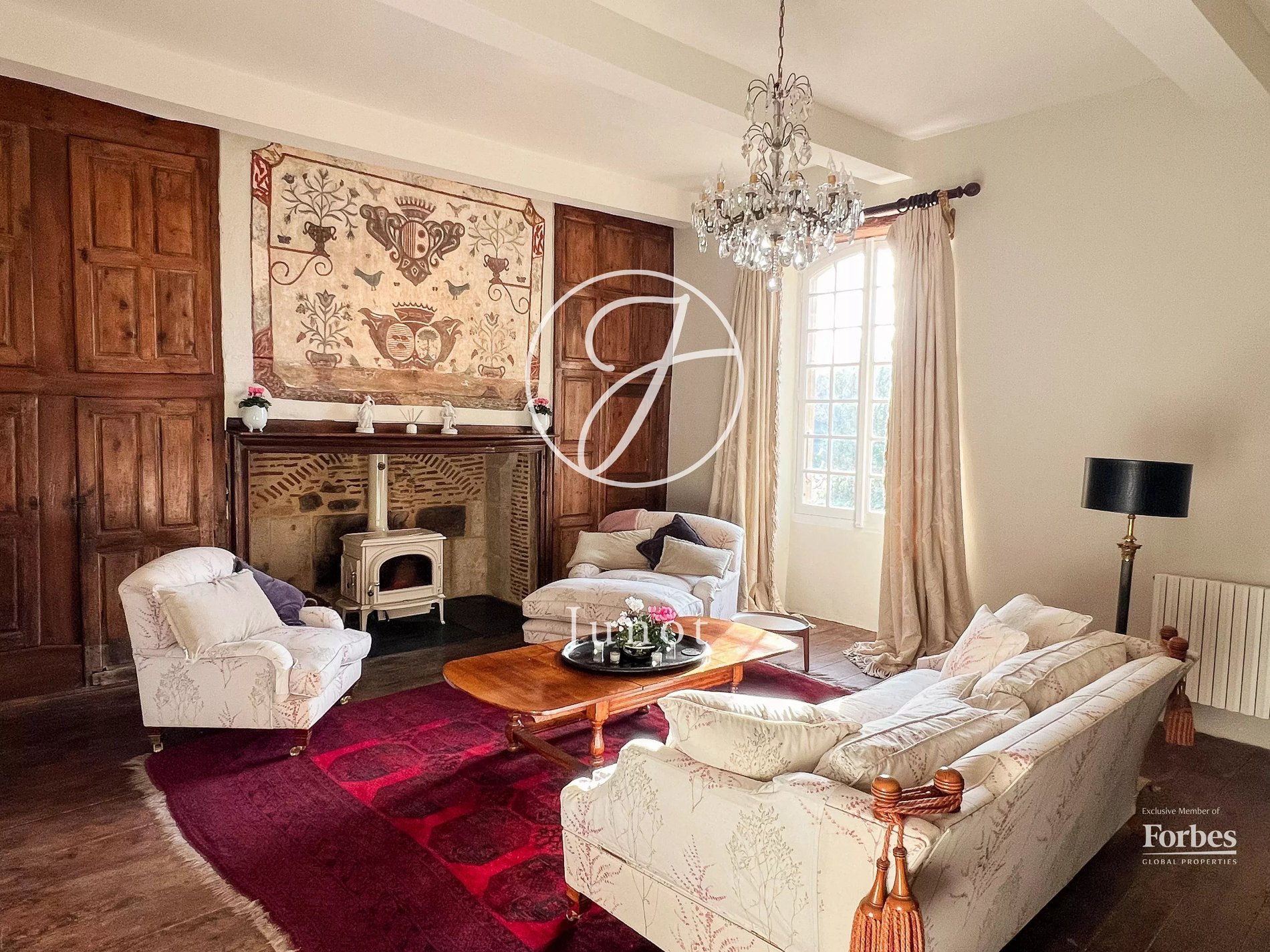 Château Vic Fezensac 503.14 Sqm 9 Rooms
