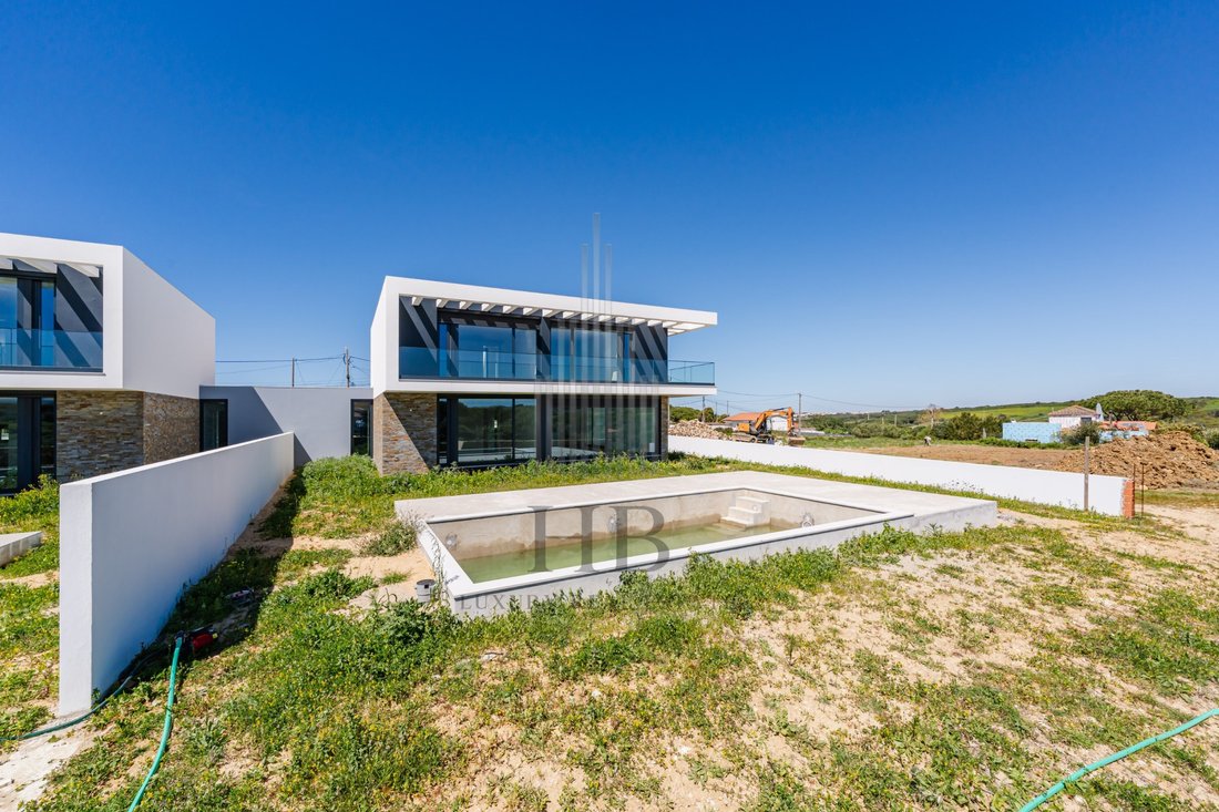 House in São João das Lampas, Lisbon, Portugal 5 - 15875242