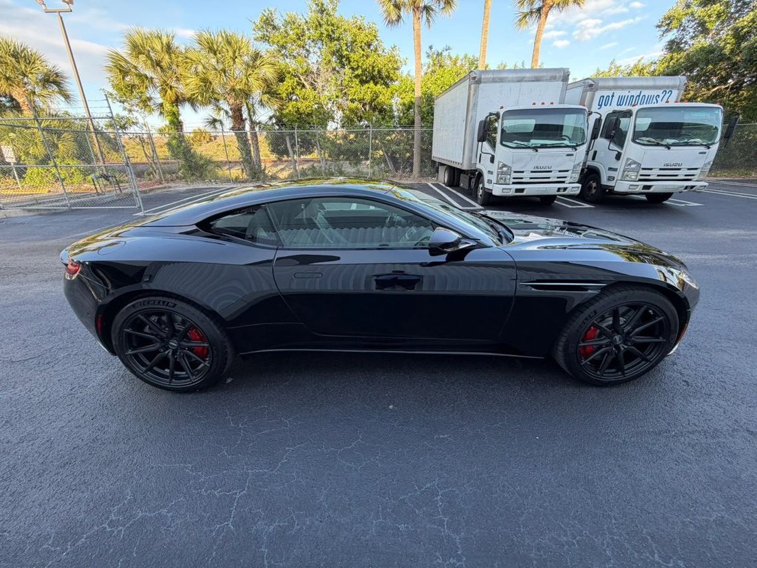 Coupe in Boynton Beach, FL, United States 5 - 17763678