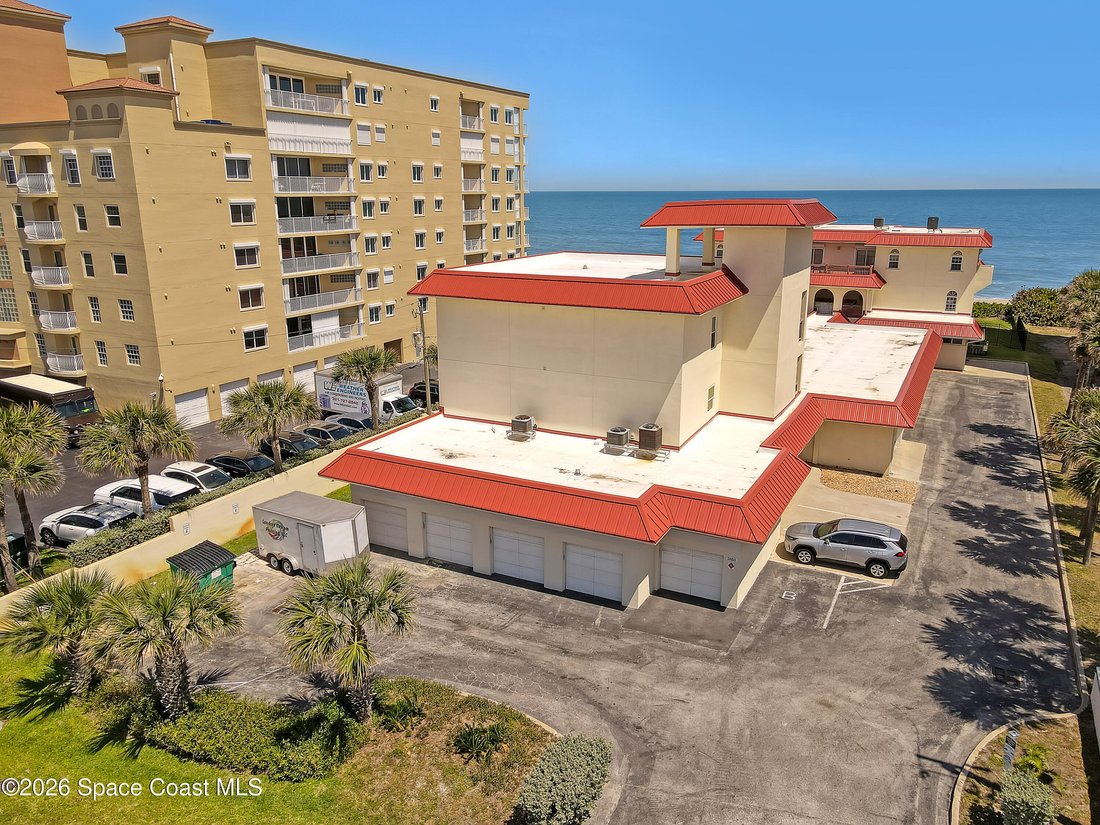 Condo in Indialantic, Florida, United States 2 - 17764070