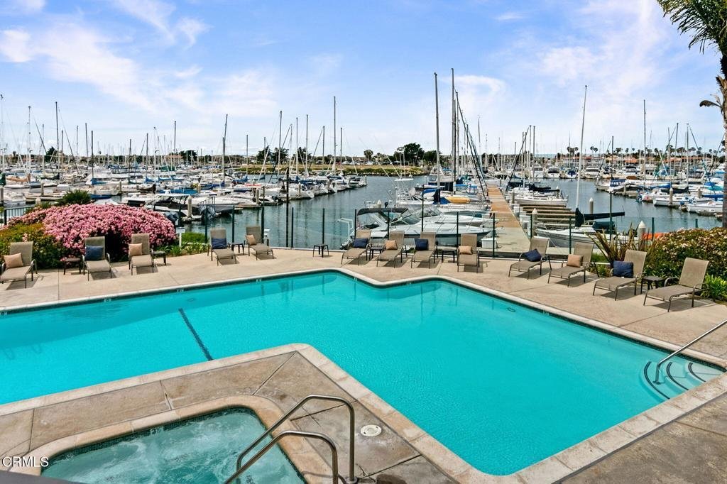 Condo in Oxnard, California, United States 1 - 17768840