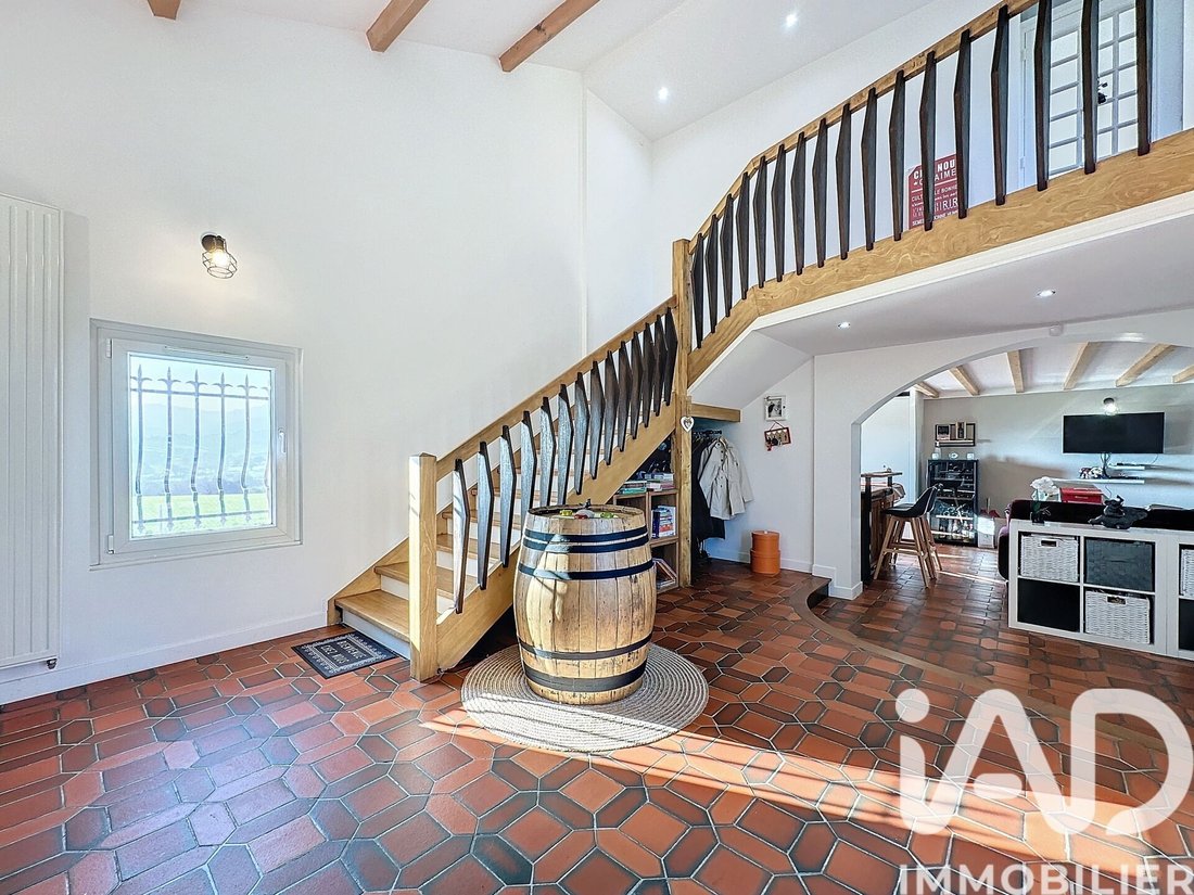 House in Sainte-Consorce, Auvergne-Rhône-Alpes, France 4 - 17768232