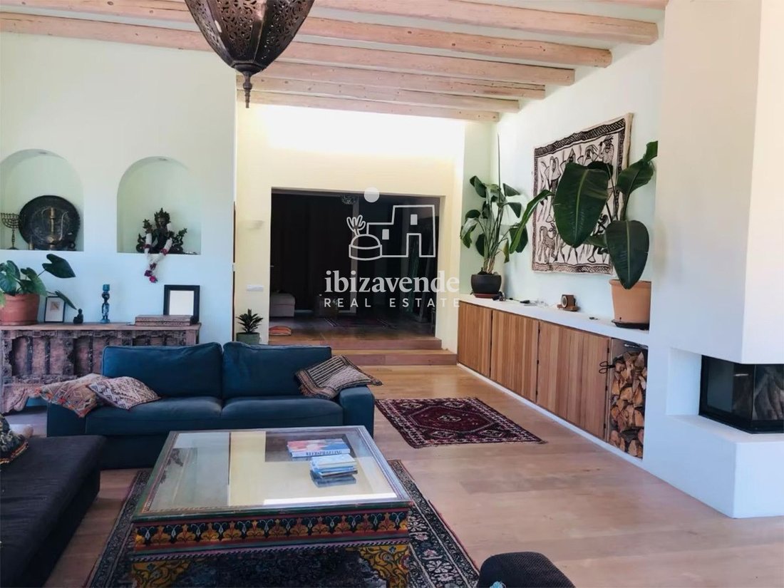 House in Sant Carles de Peralta, Santa Eularia des Riu, Balearic Islands 5 - 17767188