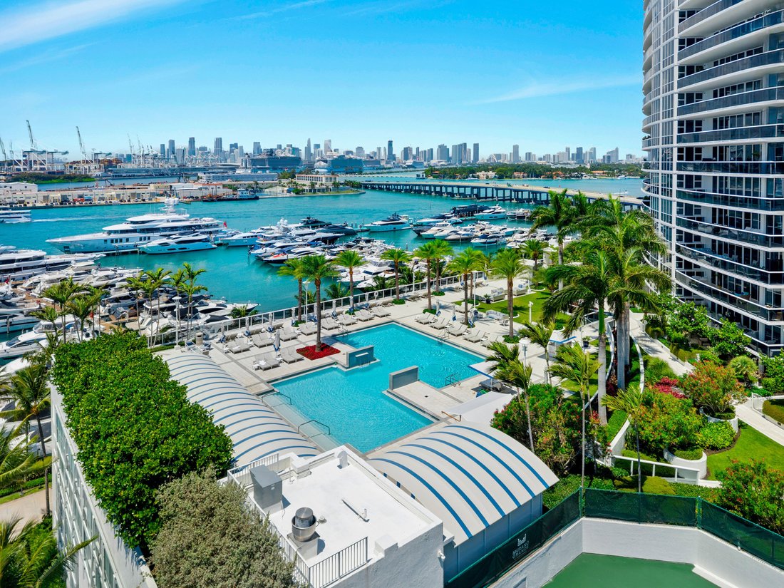 Condo in Miami Beach, Florida, United States 2 - 17763830