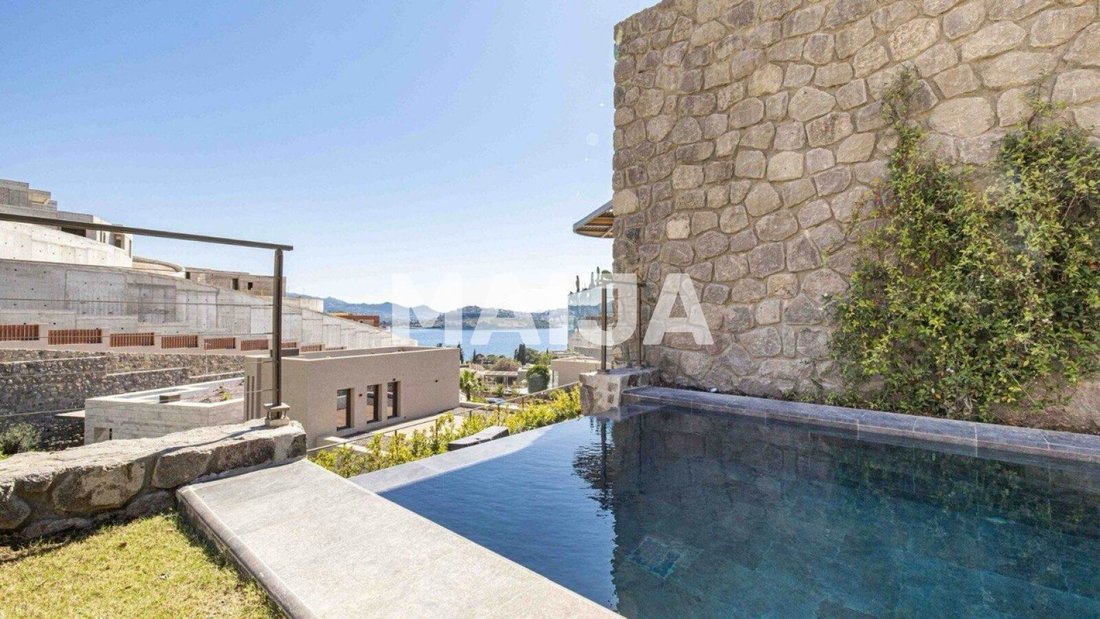 Villa in Yalıkavak, Muğla, Turkey 2 - 17769018