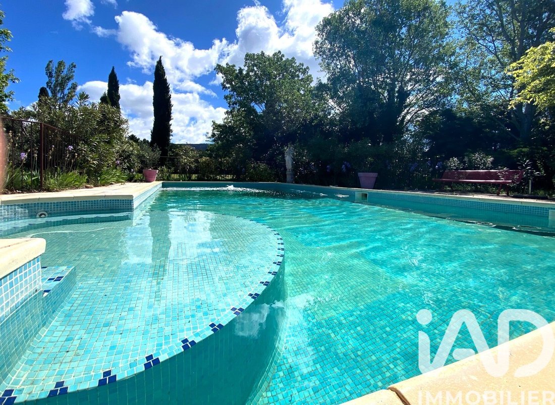 House in Cavaillon, Provence-Alpes-Côte d'Azur, France 5 - 17768261
