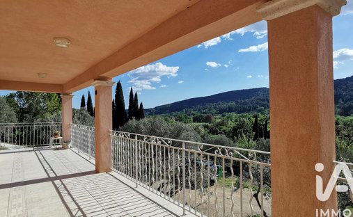 House in Montferrat-Malmont, Draguignan, France 1