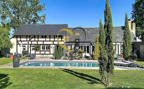 Estate in Blancafort, Centre-Val de Loire, France 1
