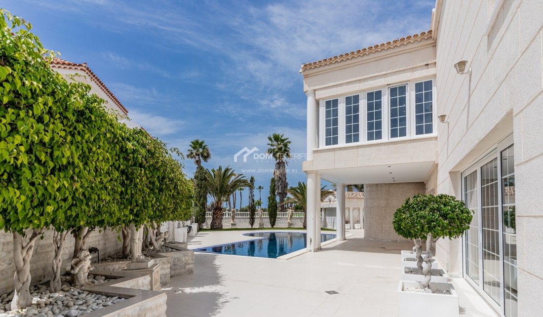 Villa in La Caleta, Adeje, Canary Islands 3 - 17766085